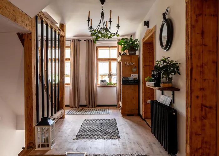 Sudeckie Nad Zalewem I *